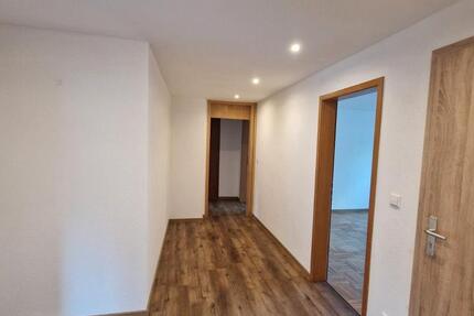 Wohnung Schwäbisch Gmünd Bargau - 4.5 Zimmer, 115 m&sup2;, 1.100&euro; | Angebot:26516826