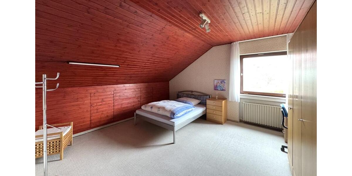 Einfamilienhaus Nördlingen - 6 Zimmer, 146 m&sup2;, 1.450&euro; | Angebot:25217194