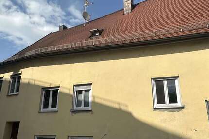 Wohnung Bayern - Nördlingen Nördlingen - 3 Zimmer, 75 m&sup2;, 750&euro; | Angebot:25102223