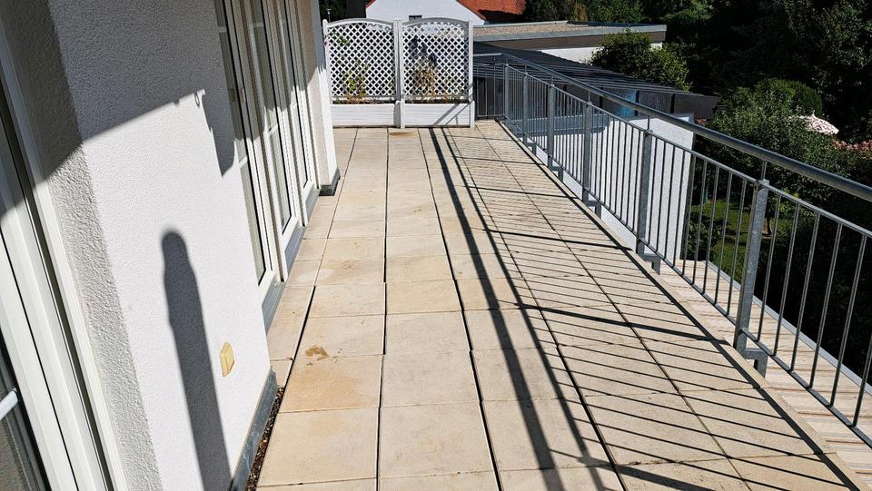 Dachgeschoßwohnung Nördlingen - 3 Zimmer, 90 m&sup2;, 980&euro; | Angebot:26018712