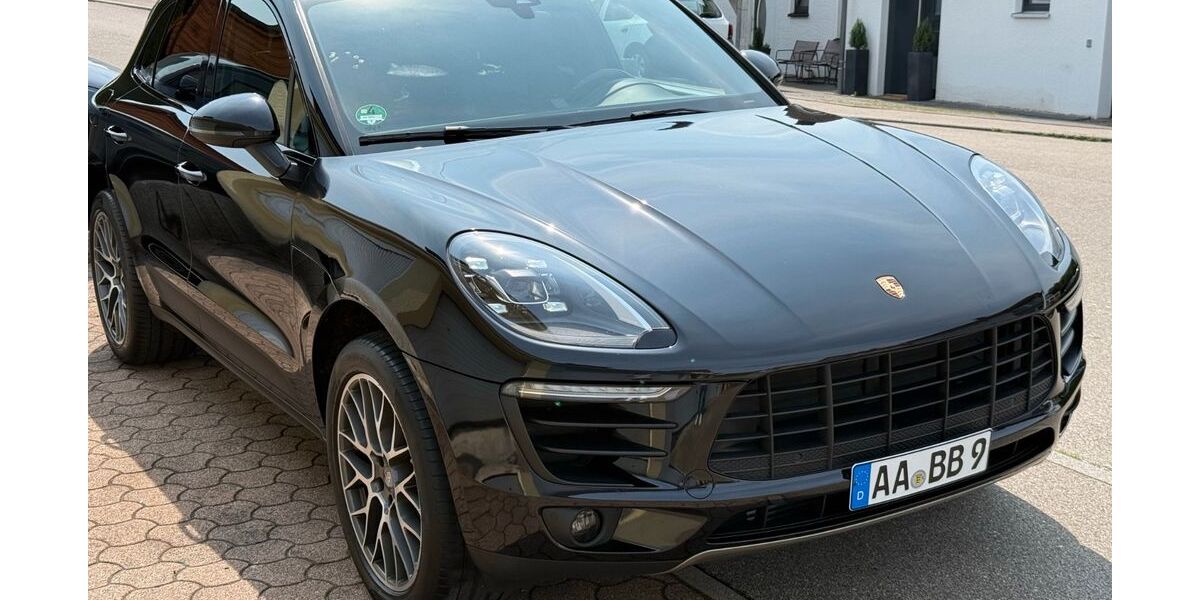 Porsche Macan 180.000 km 28.300 &euro; Aalen 73432