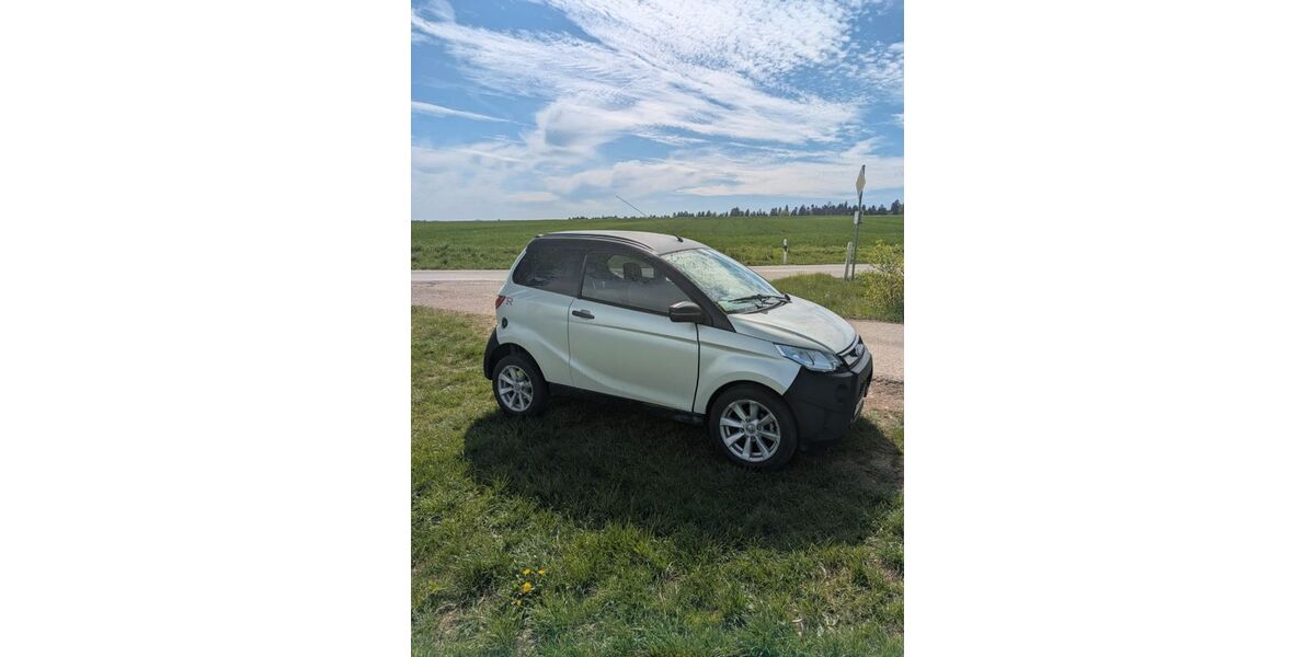 Aixam Cross 27.000 km 9.000 &euro; Ruppertshofen 73577