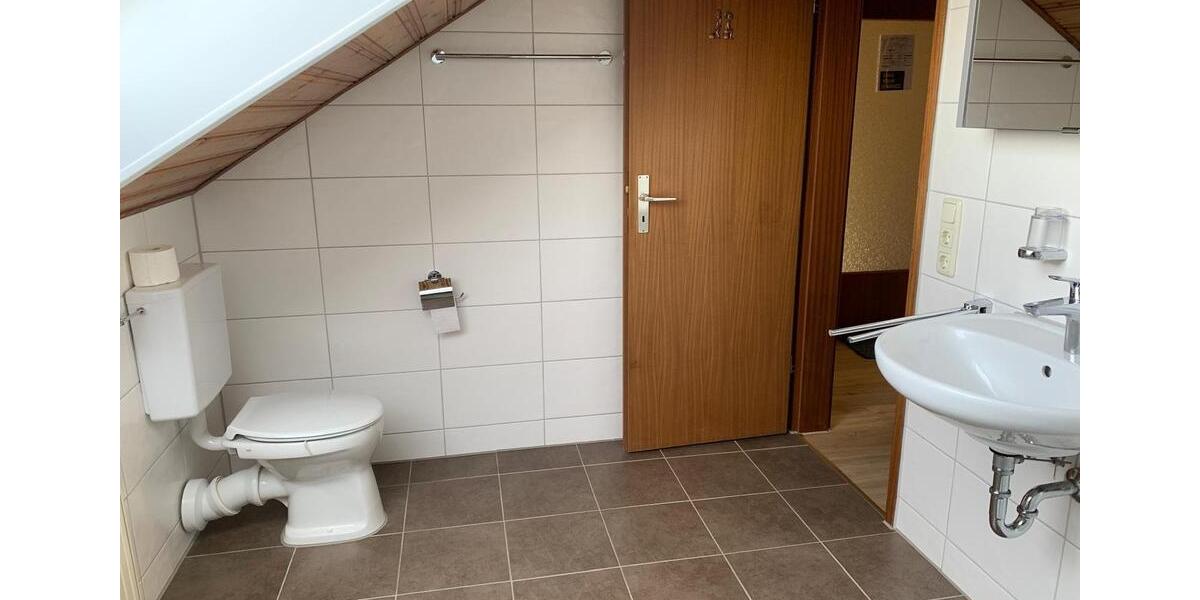 Dachgeschoßwohnung Nördlingen - 3 Zimmer, 74 m&sup2;, 740&euro; | Angebot:23760710