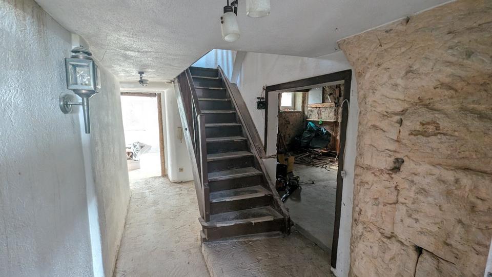 Doppelhaushälfte Lorch - 10 Zimmer, 130 m&sup2;, 179.000&euro; | Angebot:26035772