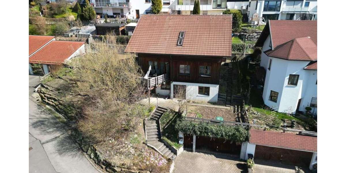 Einfamilienhaus Lauterstein - 8.5 Zimmer, 225 m&sup2;, 579.000&euro; | Angebot:25301422