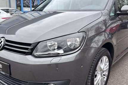 VW Touran 210.000 km 8.999 &euro; Essingen 73457