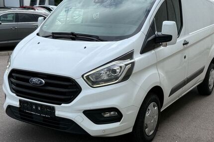 Ford Transit Custom 129.000 km 15.300 &euro; Essingen­­­ 73457