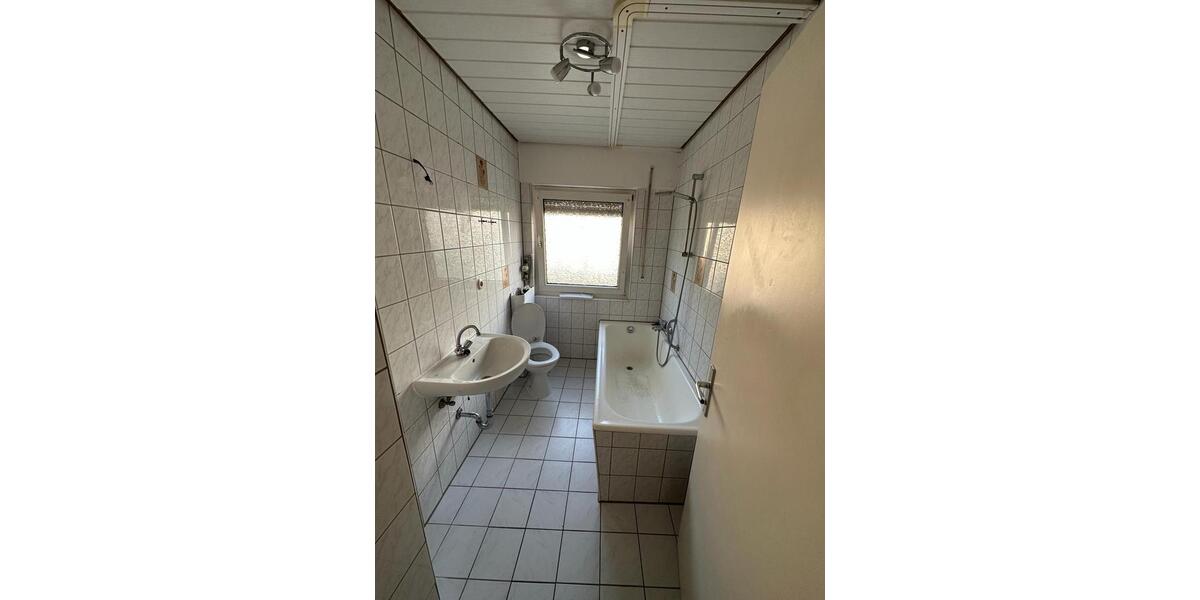 Etagenwohnung Giengen an der Brenz - 8 Zimmer, 205 m&sup2;, 14&euro; | Angebot:25995956