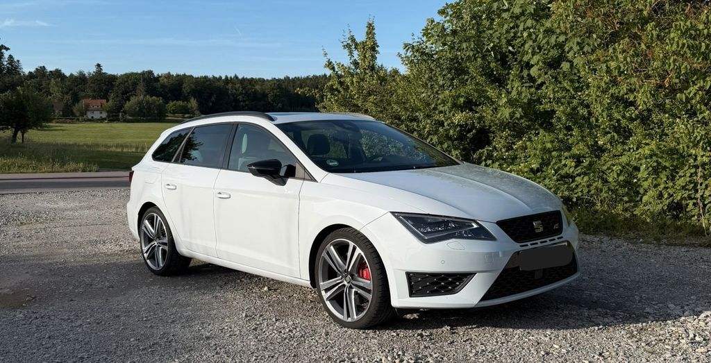 Seat Leon 192.000 km 14.490 &euro; Gschwend 74417