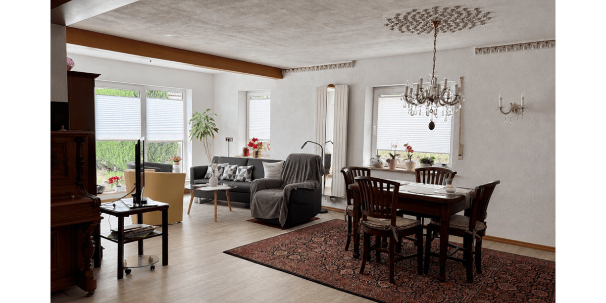 Etagenwohnung Jagstzell - 3 Zimmer, 88 m&sup2;, 220.000&euro; | Angebot:26684599