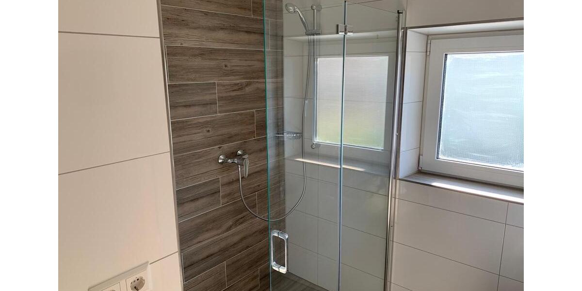 Reihenhaus Schwäbisch Gmünd - 8 Zimmer, 140 m&sup2;, 1.500&euro; | Angebot:27618942