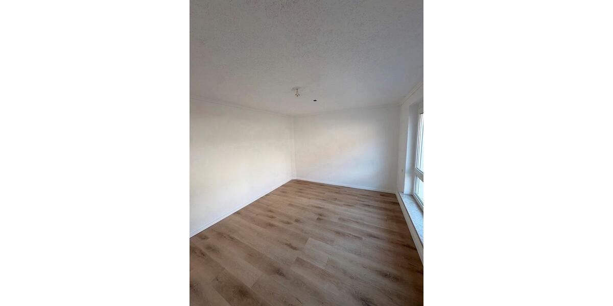 Reihenhaus Schwäbisch Gmünd Bargau - 6 Zimmer, 125 m&sup2;, 324.900&euro; | Angebot:27000073