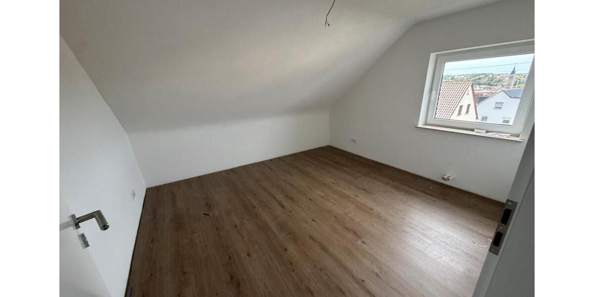 Dachgeschoßwohnung Aalen Attenhofen - 2.5 Zimmer, 46 m&sup2;, 700&euro; | Angebot:27595942