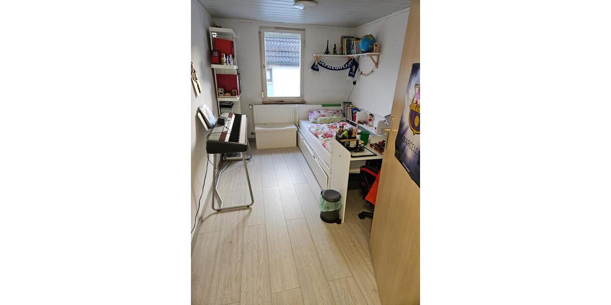 Doppelhaushälfte Aalen - 5 Zimmer, 160 m&sup2;, 340.000&euro; | Angebot:25875703