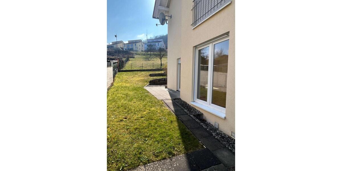 Etagenwohnung Oberkochen - 4.5 Zimmer, 103 m&sup2;, 1.200&euro; | Angebot:25887867