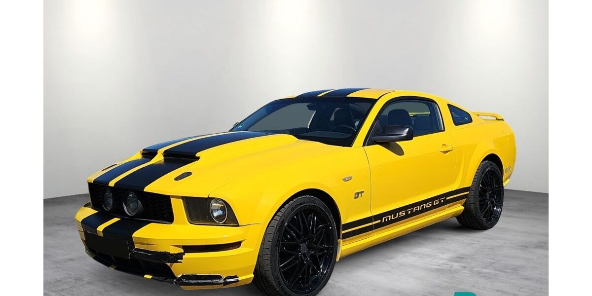 Ford Mustang 172.940 km 15.940 &euro; Mutlangen 73557