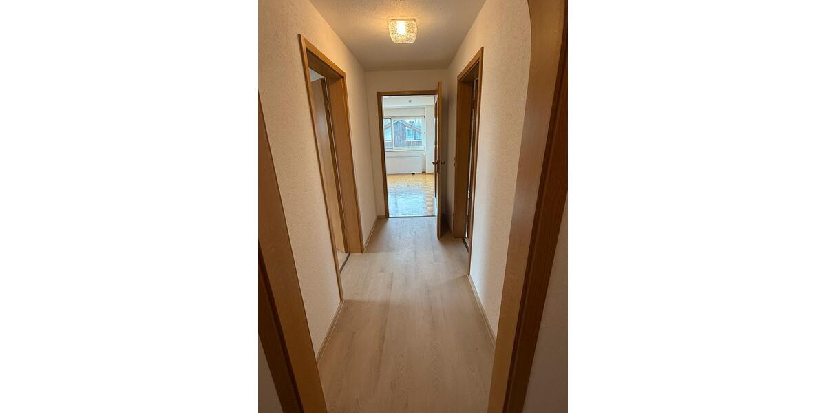 Etagenwohnung Nattheim - 3 Zimmer, 85 m&sup2;, 800&euro; | Angebot:25760603