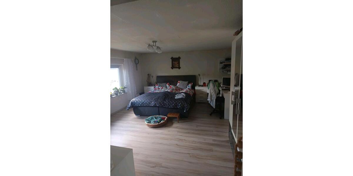 Einfamilienhaus Donzdorf - 4.5 Zimmer, 96 m&sup2;, 230.000&euro; | Angebot:27102004