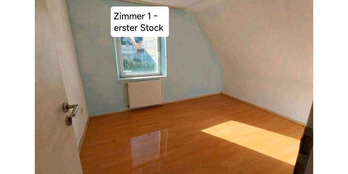Doppelhaushälfte Bopfingen - 7 Zimmer, 141 m&sup2;, 110.000&euro; | Angebot:17165515