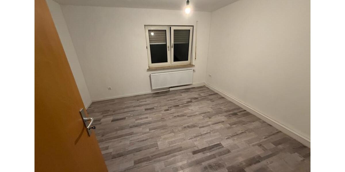 Etagenwohnung Böhmenkirch - 3 Zimmer, 90 m&sup2;, 800&euro; | Angebot:26414217