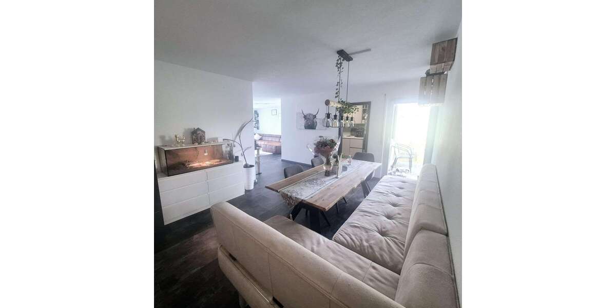 Etagenwohnung Aalen Dewangen - 3.5 Zimmer, 98 m&sup2;, 332.000&euro; | Angebot:25662009