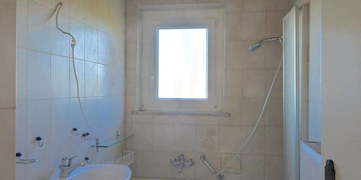 Mehrfamilienhaus, Wohnhaus Schwäbisch Gmünd Reitprechts - 6 Zimmer, 126 m&sup2;, 360.000&euro; | Angebot:25802818