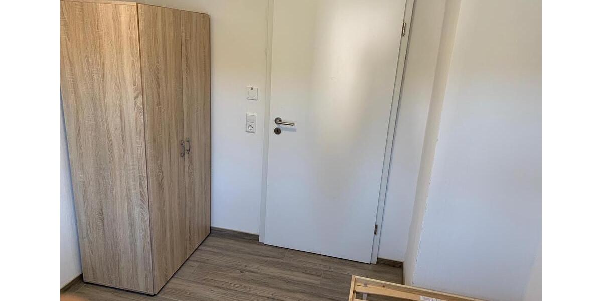 Reihenhaus Schwäbisch Gmünd - 8 Zimmer, 140 m&sup2;, 1.500&euro; | Angebot:27618942