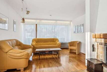 Haus Waldstetten - 8 Zimmer, 210 m&sup2;, 549.000&euro; | Angebot:24602438