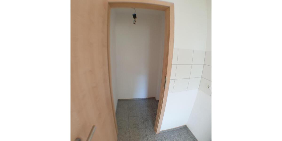 Etagenwohnung Aalen - 3.5 Zimmer, 75 m&sup2;, 1.220&euro; | Angebot:26448736