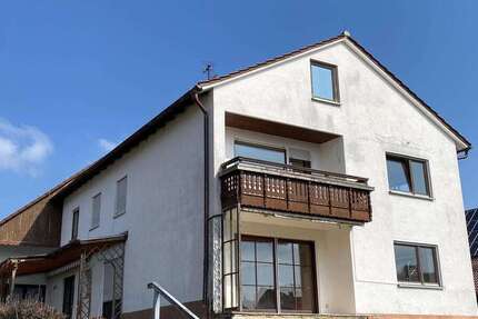 Haus Unterschneidheim - 9 Zimmer, 190 m&sup2;, 259.000&euro; | Angebot:26153422