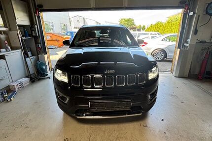 Jeep Compass 87.000 km 16.990 &euro; Schwäbisch Gmünd 73529
