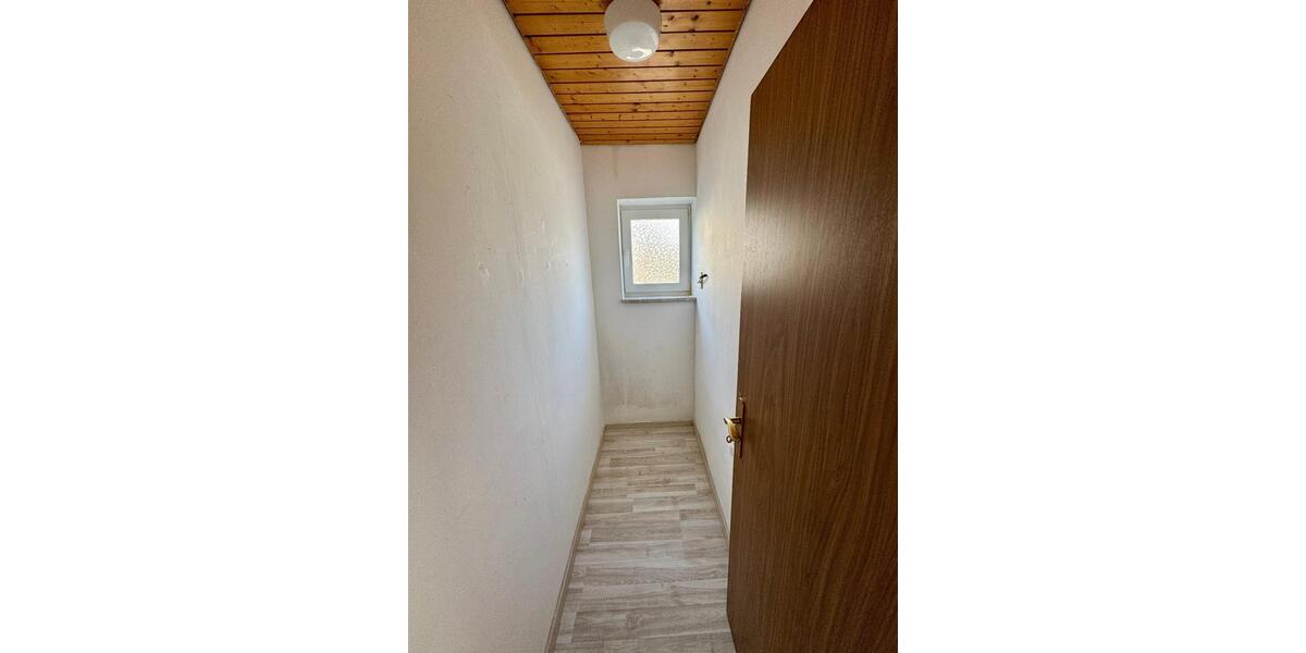 Erdgeschoßwohnung Ottenbach - 3.5 Zimmer, 102 m&sup2;, 900&euro; | Angebot:24672648