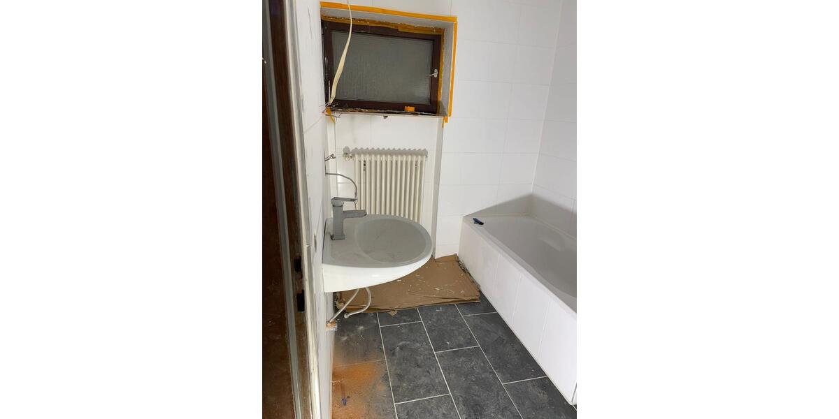 Etagenwohnung Giengen an der Brenz - 7 Zimmer, 90 m&sup2;, 950&euro; | Angebot:24943868