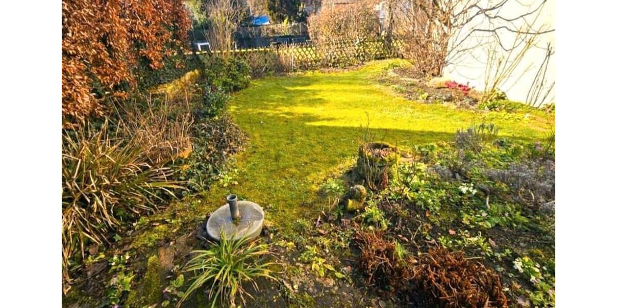 Etagenwohnung Schwäbisch Gmünd - 4 Zimmer, 102 m&sup2;, 830&euro; | Angebot:26033024