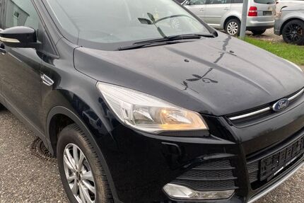 Ford Kuga 166.700 km 5.990 &euro; Essingen 73457