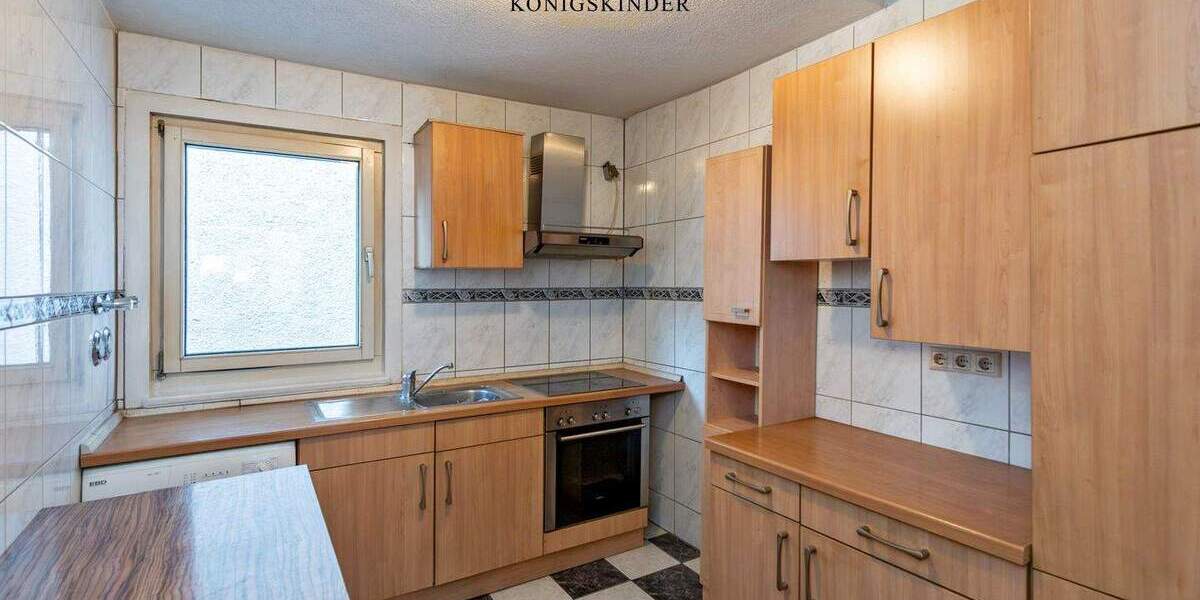 Mehrfamilienhaus, Wohnhaus Heidenheim-Schnaitheim Schnaitheim - 7 Zimmer, 180 m&sup2;, 379.000&euro; | Angebot:25680017