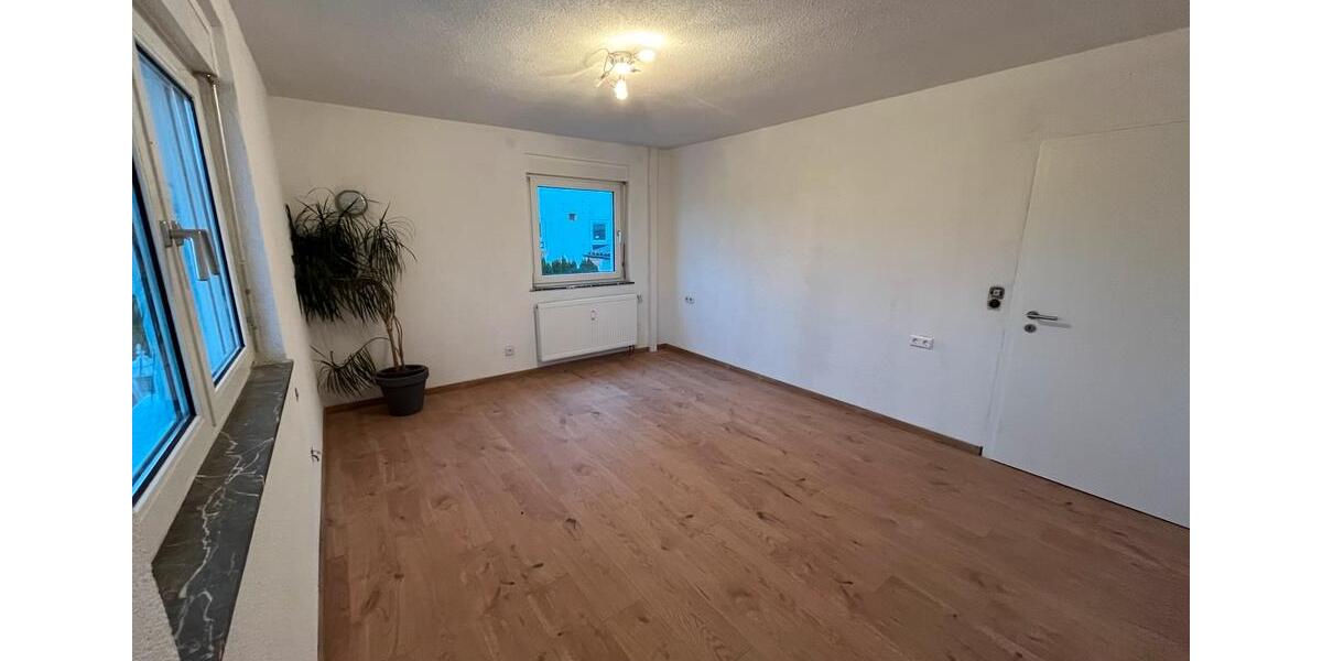 Etagenwohnung Aalen Unterkochen - 3 Zimmer, 70 m&sup2;, 770&euro; | Angebot:26384379