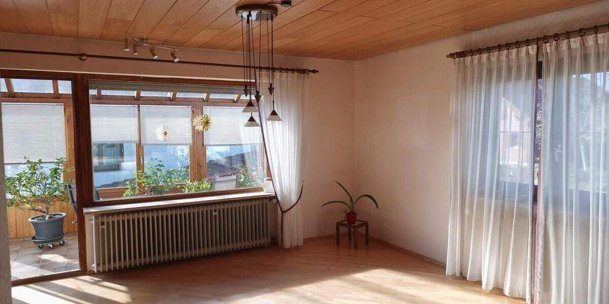 Einfamilienhaus Schwäbisch Gmünd Rechberg - 8 Zimmer, 176 m&sup2;, 429.000&euro; | Angebot:25822697