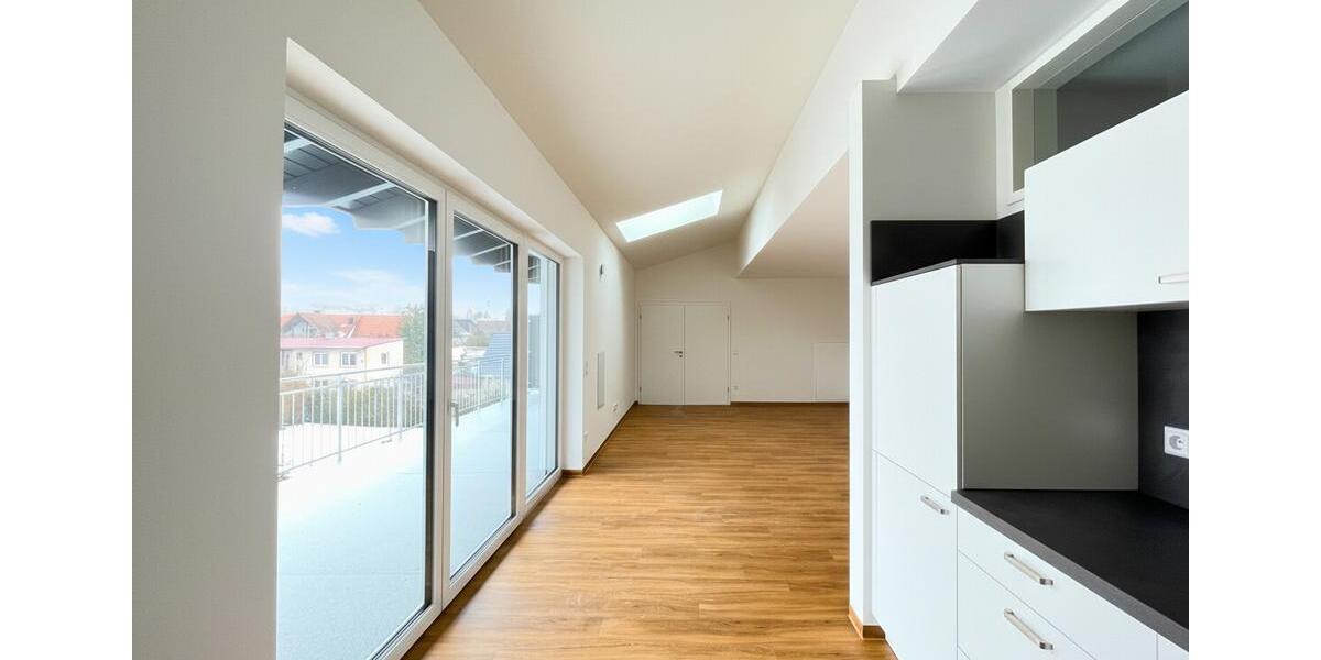 Dachgeschoßwohnung Riesbürg - 2 Zimmer, 72 m&sup2;, 900&euro; | Angebot:25351257