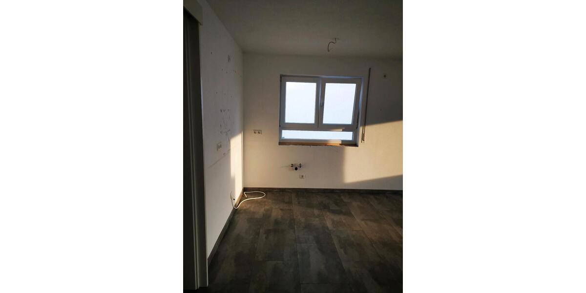 Maisonettenwohnung Aalen Unterkochen - 4.5 Zimmer, 104 m&sup2;, 1.480&euro; | Angebot:25941997