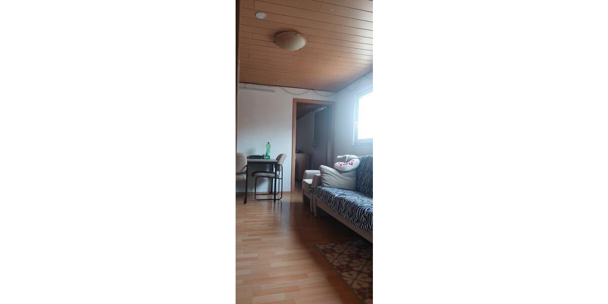 Etagenwohnung Schwäbisch Gmünd - 4 Zimmer, 88 m&sup2;, 1.350&euro; | Angebot:24770895