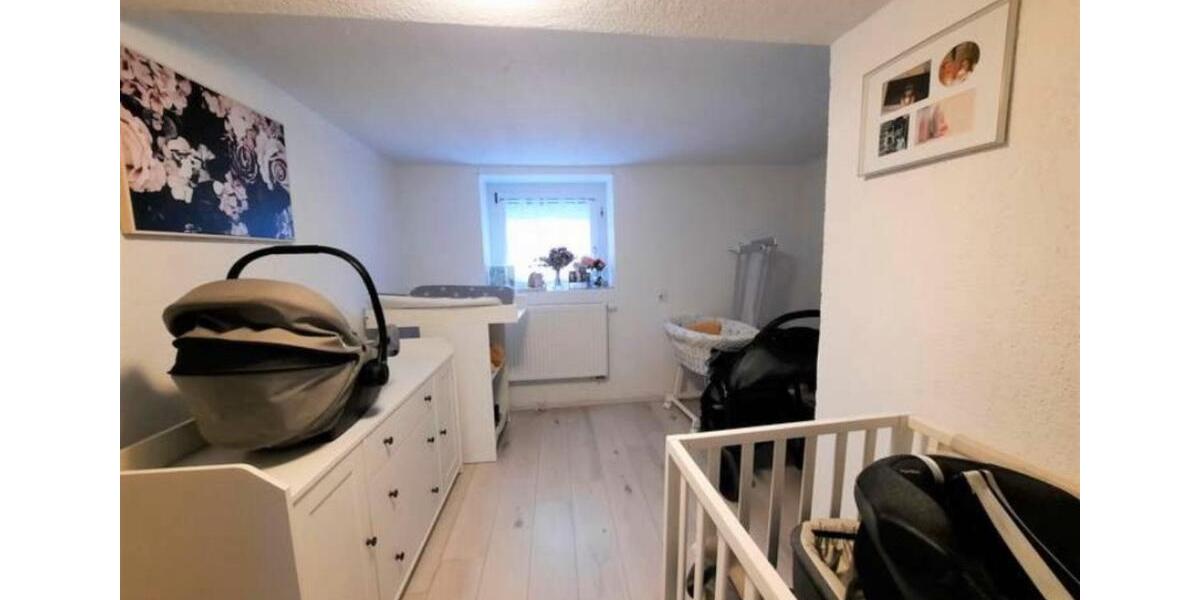 Erdgeschoßwohnung Nattheim - 3.5 Zimmer, 96 m&sup2;, 750&euro; | Angebot:25990834