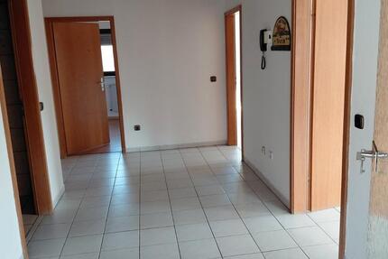 Wohnung Aalen Dewangen - 3.5 Zimmer, 118 m&sup2;, 830&euro; | Angebot:27604313