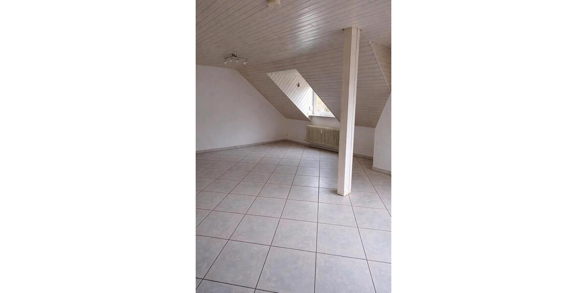 Dachgeschoßwohnung Lauchheim - 3.5 Zimmer, 86 m&sup2;, 275.000&euro; | Angebot:26006473