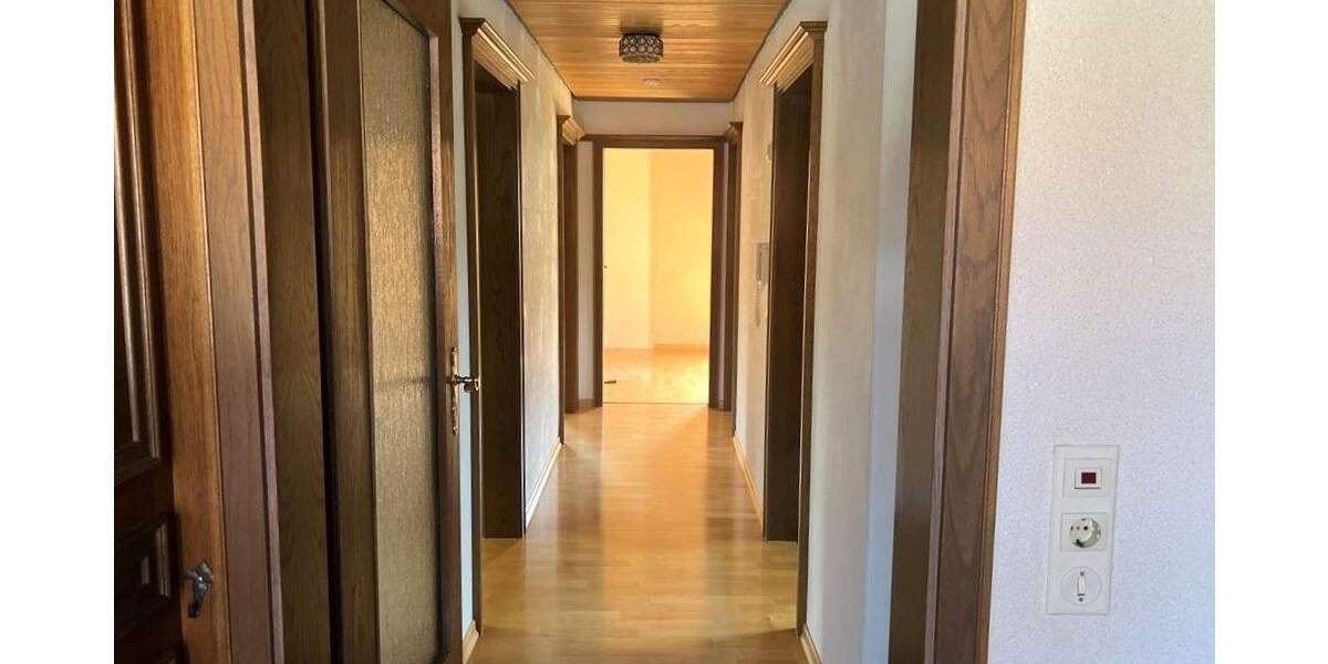 Mehrfamilienhaus, Wohnhaus Schwäbisch Gmünd Weiler - 9 Zimmer, 189 m&sup2;, 279.000&euro; | Angebot:25773586