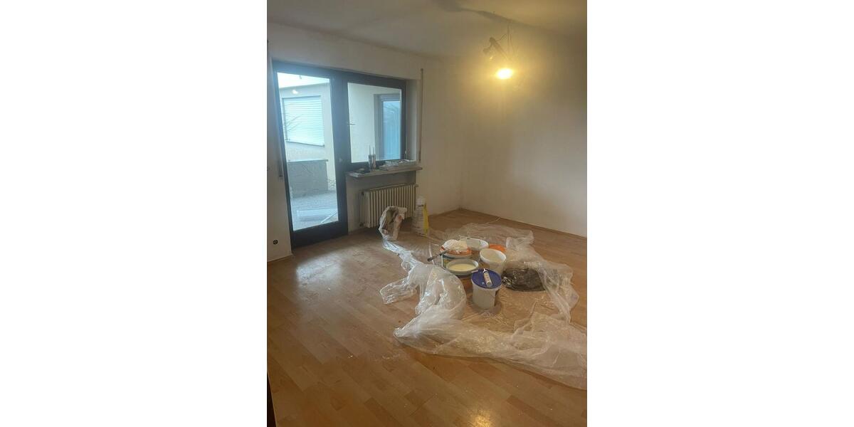 Etagenwohnung Giengen an der Brenz - 7 Zimmer, 90 m&sup2;, 950&euro; | Angebot:24943868