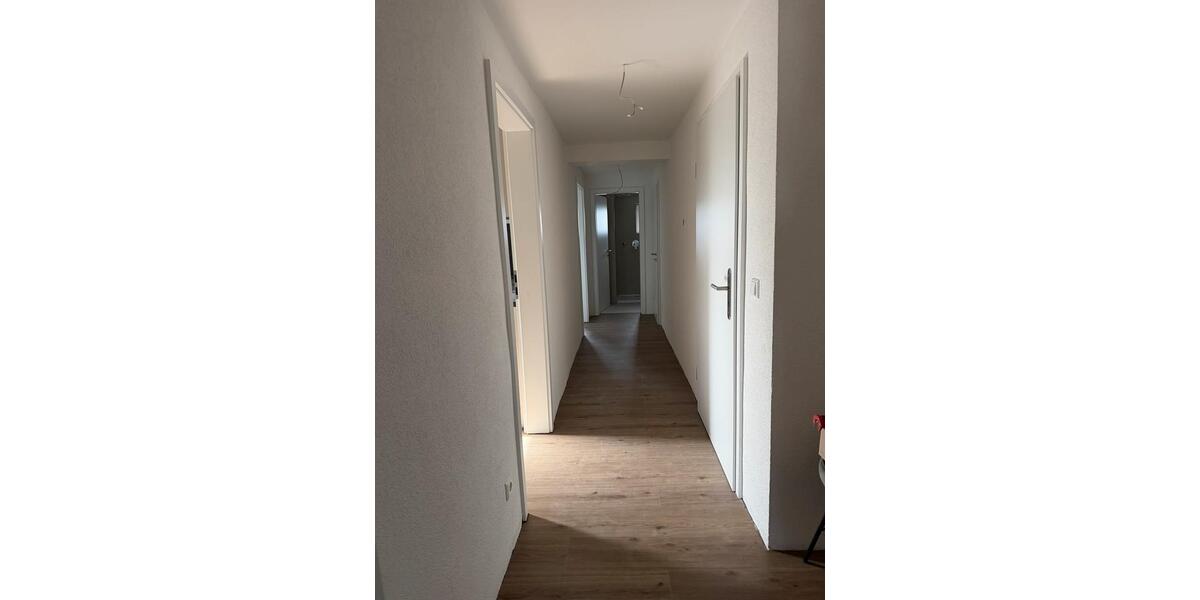 Dachgeschoßwohnung Aalen Attenhofen - 2.5 Zimmer, 46 m&sup2;, 700&euro; | Angebot:27595942