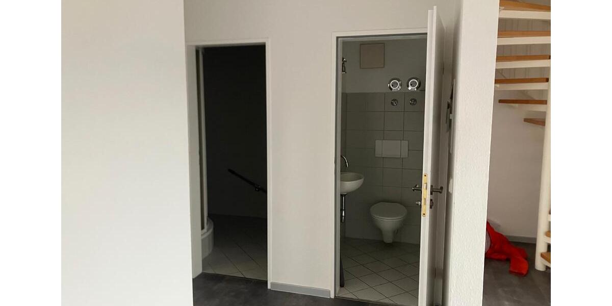 Dachgeschoßwohnung Aalen Dewangen - 4.5 Zimmer, 95 m&sup2;, 1.200&euro; | Angebot:26407612