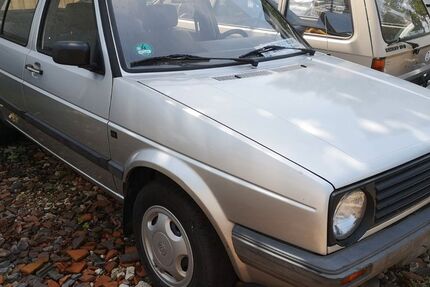 VW Golf 132.000 km 4.600 &euro; Neresheim 73450