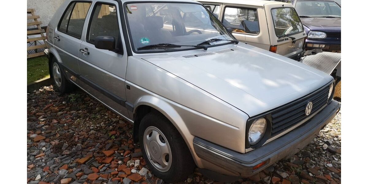 VW Golf 132.000 km 4.600 &euro; Neresheim 73450